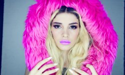 Биография и личная жизнь Era Istrefi, особенности стиля, хобби и увлечения