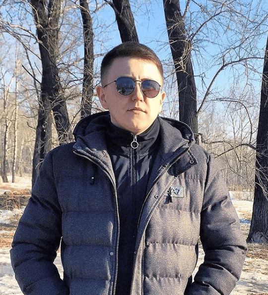 vR22Rv9AKXRXf