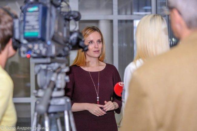 15004557995irina-losik-televedushhaya-foto